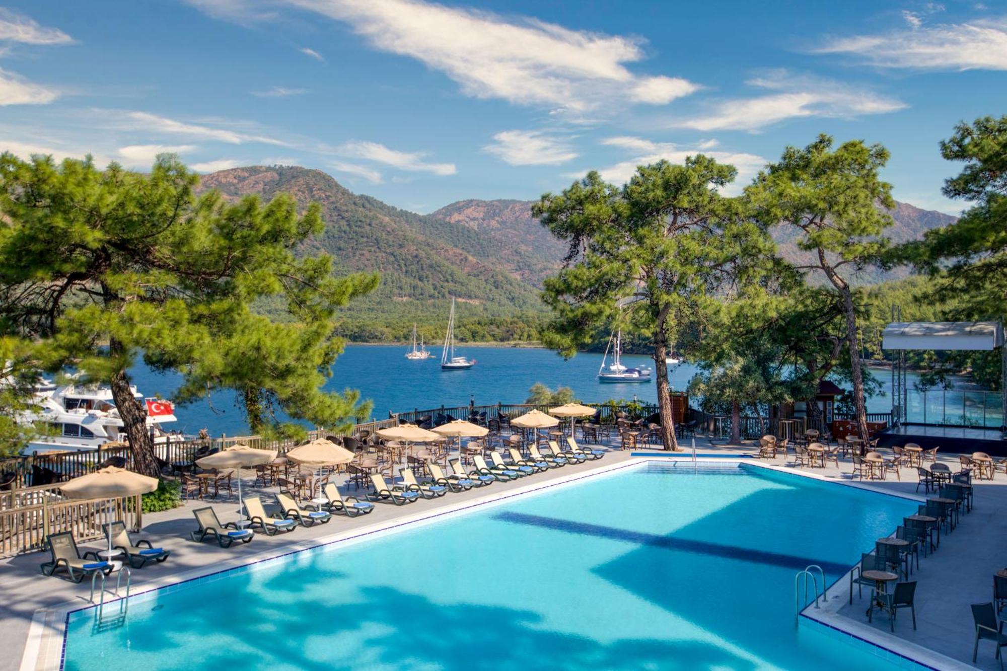Bay Otel