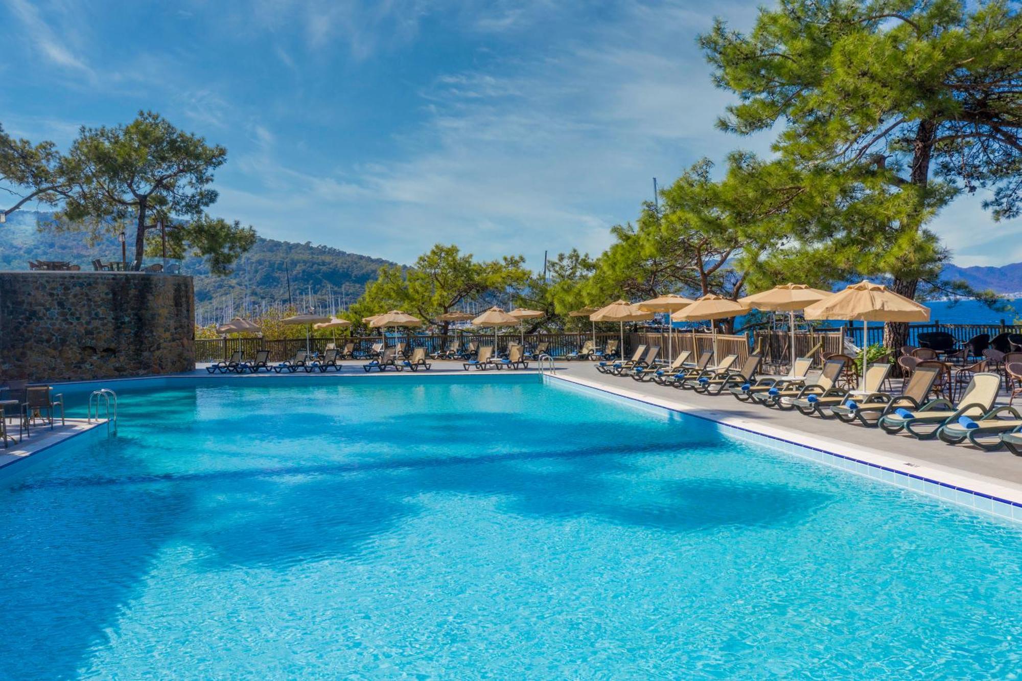 Bay Otel